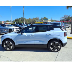 Voiture électrique SUV Vol-vo EX30 Ultras Twin Motor Plus 2025-2026 - Product Image 4
