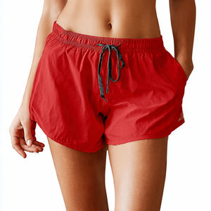 กางเกงขาสั้นกีฬาผู้หญิง โพลีเอสเตอร์ 100% สำหรับออกกำลังกาย ฟิตเนส มีเชือกผูกเอว กางเกงวิ่งออกกำลังกายสำหรับผู้หญิง - Product Image 2