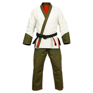 Kimono Verde de BJJ, Uniforme 100% Algodón, Unisex, Corte Regular para Adultos, Ropa Duradera para Artes Marciales, Cinturón Blanco Incluido - Product Image 3