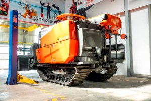 Moissonneuse-batteuse Kubota DC120X Turbo Diesel, machine agricole à faible consommation de carburant pour la récolte du riz - Product Image 3