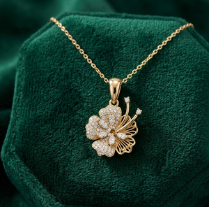 จี้เพชรทองคำแท้ 18k และ 14k หรูหรา พร้อมใบรับรองเพชรแท้ - Product Image 1