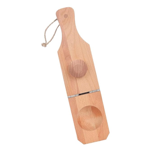 Casse-noix en bois artisanal, décortiqueur manuel de noix, outil de brisage de noix en bois, ouvre-noix de cuisine pour noix, noisettes et pecans - Product Image 1