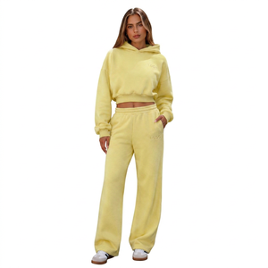 Conjunto de chándal con capucha para mujer, pantalones deportivos de longitud completa de ajuste holgado de color sólido con bolsillos laterales, ropa informal de otoño - Product Image 1