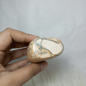 หินคริสตัลธรรมชาติขนาด5-7ซม. (1กก./5-7ชิ้น) - Product Image 3