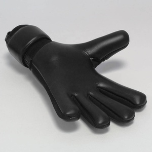 2025 gants de football noirs professionnels personnalisés Letax 4mm cuir vente en gros pour gardien de but en plein air confortable séchage rapide - Product Image 4