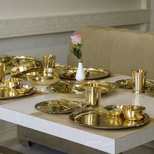 Juego de Vajilla de Latón de 40 Piezas: 6 Platos (10.5" Thali), 12 Tazones, 6 Vasos, 6 Platos para Postre, 6 Cucharas, 2 Tazones para Servir con 2 Cucharas. - Product Image 1