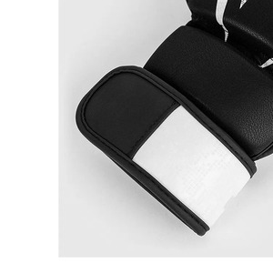 Nouveaux gants de boxe MMA en cuir PU à demi-doigts avec logo personnalisé, service OEM, confortables et respirants - Product Image 6