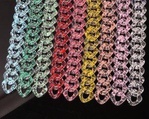 Collar, Pendientes y Pulsera de Eslabones Cubanos de Resina Acrílica Transparente con Hebilla de Liberación, de 23.5*23mm, de Moda - Product Image 1