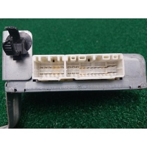 300 ECU y Módulos de Computación Usados 8924333080 - Product Image 3