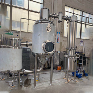 Distillateur électrique à vapeur sous vide de 50 litres pour l'extraction des huiles essentielles d'herbes comme la lavande, la citronnelle et le romarin - Product Image 2