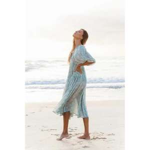 ชุดเดรสคลุมท้องสไตล์อินโดเวสเทิร์น แบรนด์ Amorzinho ทำมือจากผ้าฝ้ายพิมพ์ลาย ความยาวปานกลาง ดีไซน์เนอร์ สวยเก๋ สวมใส่สบาย เป็นมิตรกับสิ่งแวดล้อม ผลิตจากวัสดุธรรมชาติ - Product Image 4