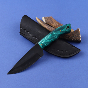 Cuchillo de caza nórdico de acero al carbono con recubrimiento en polvo, hoja fija biselada, punta caída, grado industrial, resina verde - Product Image 1