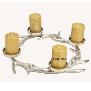 Candelabros Decorativos Modernos Personalizables de Aluminio Plateado en Forma Redonda para Centros de Mesa - Product Image 3