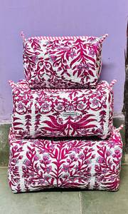 Handmade Eco-Friendly Cotton <b>Quilted</b> Floral Printed Luxury Unisex Large Hanging Portable Zipper Reusable Water Resistant Durable - Product Image 3