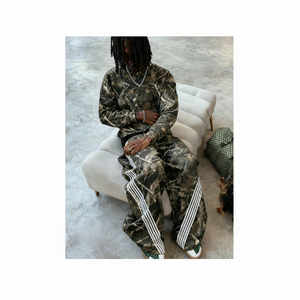 Conjunto de chándal de camuflaje para hombre, 2 piezas: sudadera de cuello redondo y pantalones de chándal, conjunto deportivo de moda para correr, ropa deportiva a la moda - Product Image 6