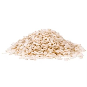 Graines de sésame rouge soigneusement nettoyées, préparées pour l'importation en vrac, emballées pour l'exportation, destinées aux acheteurs exigeant une récolte naturelle de qualité supérieure - Product Image 2