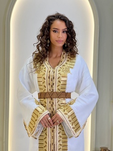 Kaftan turc blanc, abaya brodée d'or, col en V, manches longues, robe musulmane longue jusqu'au sol - Product Image 2