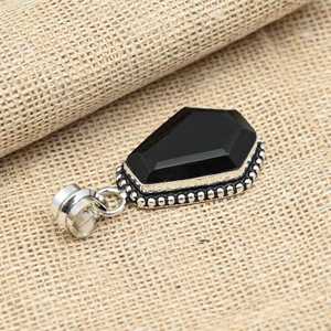 Pendentif en argent sterling 925 en forme de cercueil avec spinelle noire unique, fait main, minimaliste, cadeau de mariage - Product Image 6