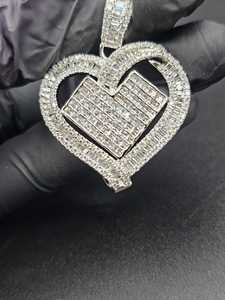 จี้เพชรรูปหัวใจ จี้ฮิปฮอป เงินแท้ 925 จี้แบบฝังเพชร จี้แร็ปเปอร์ จี้แบบประดับเพชรเต็มตัว จี้สั่งทำพิเศษ จี้เพชรโมอิสซาไนต์ VVS - Product Image 4