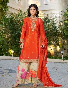 Traje Chinon de talla única con pantalón palazzo cosido, adornado con cordón y lentejuelas - Product Image 5