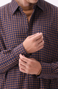 Camisa a cuadros micro azul y marrón para hombre, informal, de algodón, manga larga, elegante, con botones, para oficina, cómoda. - Product Image 6