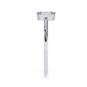 แหวนหมั้นเพชรทรงบาแก็ตต์สำหรับผู้หญิง น้ำหนัก 0.30 กะรัต เพชรเพาะเลี้ยง ความสะอาดระดับ VVS ทองคำแท้ 18K ขายส่งสำหรับงานแต่งงาน - Product Image 4