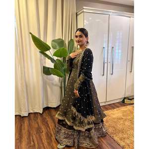 Designer <b>Top</b>-Grade Green Silk Free-Size Indian-Pakistani Lehenga Choli Beautiful <b>Sequins</b> Embroidery Work for Weddings Special - Product Image 3