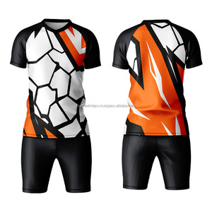 Uniforme de football pour adultes personnalisé en gros d'usine chemises de football à impression numérique kit complet entraînement sportif vêtements de football uniforme - Product Image 1