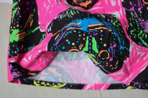 กางเกงขาสั้นชายแห้งเร็วสำหรับเล่นเซิร์ฟ - สีและโลโก้ปรับแต่งได้ สไตล์ไฮสตรีท ใส่สบาย เหมาะสำหรับเล่นเซิร์ฟ ชายหาด และสวมใส่ลำลอง - Product Image 3