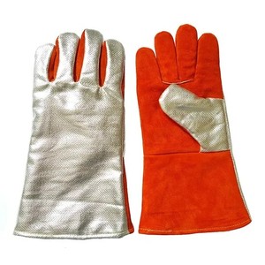Gants aluminisés STALWART IMPEX à haute isolation thermique pour la couture, paume en cuir de vachette, manchette de sécurité, épaisseur 8 oz, forge - Product Image 1
