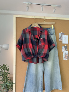 L729959 Women's Oversized Plaid Shirt Casual Loose Fit Short Sleeve Button Down <b>Blouse</b> Spring Summer Fashion Top - Product Image 3