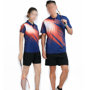 Tenue de tennis professionnelle pour hommes, logo et couleur personnalisés, meilleure qualité, respirante, vêtements d'équipe, tenue de sport au design moderne - Product Image 3