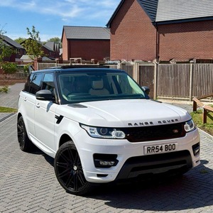Vente flash - Range Rover Sport - SUV de luxe - Transmission automatique - Transmission intégrale - Véhicule de performance haut de gamme - Product Image 3