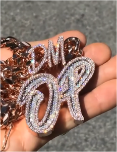 Pendentif personnalisé avec initiales, entièrement serti de diamants Moissanite VVS D S925, chaîne en or plaqué avec logo, pour hommes et femmes - Product Image 5