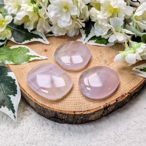 Wholesale Pink Fluorite Smooth Oval Palm Stone Natural Reiki Healing Crystal Gemstone Feng Shui <b>Worry</b> Stone For Meditation Home - Product Image 6
