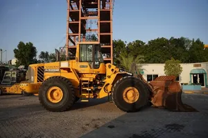 รถตักล้อยาง Volvo L220F คุณภาพดีที่สุด พร้อมเครื่องยนต์ดีเซล ระบบไฮดรอลิก HYDAC ควบคุมด้วย PLC ประสิทธิภาพสูง - Product Image 2