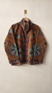 Veste matelassée en velours artisanale, manteau d'hiver marron, broderie florale complexe, poignets rayés, classique et respirant - Product Image 4