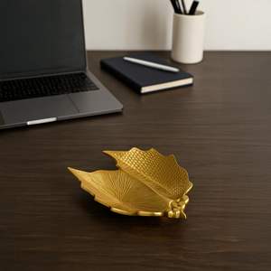 Bandeja Decorativa Dorada con Relieve, Bandeja de Aluminio Brillante de Diseño para Decoración de Mesa, Regalo Festivo para el Hogar, Diwali - Product Image 4