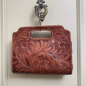 2025 femmes occidentales en cuir véritable concepteur sac à main sac à main poignée supérieure cartable usiné à la main sculpture florale élégant sac cadeau pour elle - Product Image 2