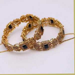 Wholesale Women's <b>Bangles</b> Fashion Jewelry <b>Sets</b> Gold Plated Designer Artificial Bracelets Fashion Accessories Collection - Product Image 2