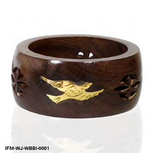 Bracelet artisanal en bois sculpté avec incrustation d'oiseau en laiton, bijou ethnique bohème en bois foncé pour femme - Product Image 5