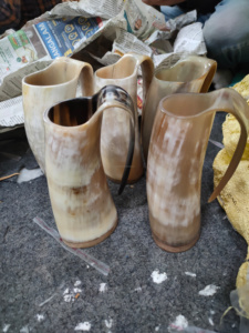 Taza de cuerno hecha a mano Natural de gran calidad, tazas vikingas para beber, taza de cuerno para beber cerveza, uso multiusos - Product Image 3