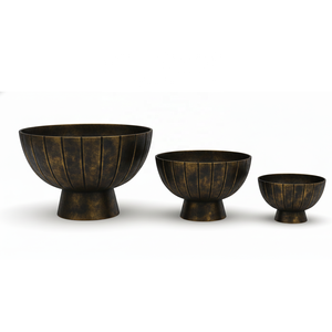 Cuencos Decorativos de Pedestal de Aluminio Cromado Antiguo de Lujo, Cuencos para Servir Ecológicos con Diseño Acanalado, Macetas para Mesa de Hotel y Hogar - Product Image 4