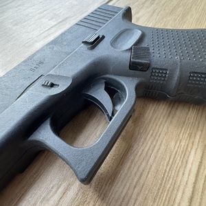 Pistola de entrenamiento compacta G19 para artes marciales, construcción sólida, tienda de fábrica de Taiwán - Product Image 6