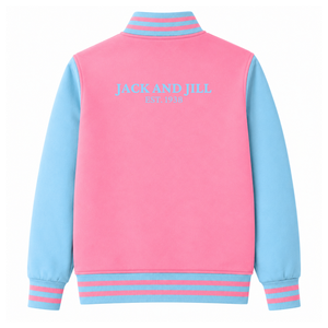 Chaqueta universitaria personalizada de la hermandad Jack & Jill of America, azul cielo y rosa, manga larga, cierre frontal con cremallera, cuello con ribete, logotipo bordado. - Product Image 3