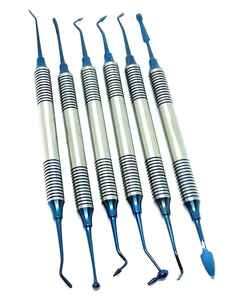 Lot de 6 instruments dentaires professionnels en métal et bois pour l'extraction dentaire, les détartrages et le retrait des obturations molaires - Product Image 4