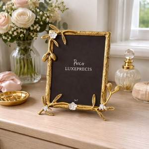 Handmade Metal Photo <b>Frame</b> <b>Vintage</b> Style Decorative <b>Picture</b> <b>Frame</b> for Wedding Gift Home Accessories OEM Manufacturer - Product Image 2