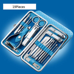DANTRIC IMPLANTS – Kit de Manucure et Pédicure Professionnel de Luxe 26 Pièces en Acier Inoxydable – Coupe-Ongles 5-en-1 - Product Image 4