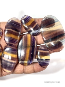 พลอยฟลูออไรต์สีน้ำเงินธรรมชาติ รูปทรงและขนาดคละแบบ ขนาดประมาณ 20 ถึง 30 มม. - Product Image 5