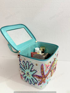 Trousse de Maquillage Artisanale Thème Océan, Ornée de Perles, Boîte de Rangement Coquillages et Perles, Fournisseur en Gros OEM Export - Product Image 4